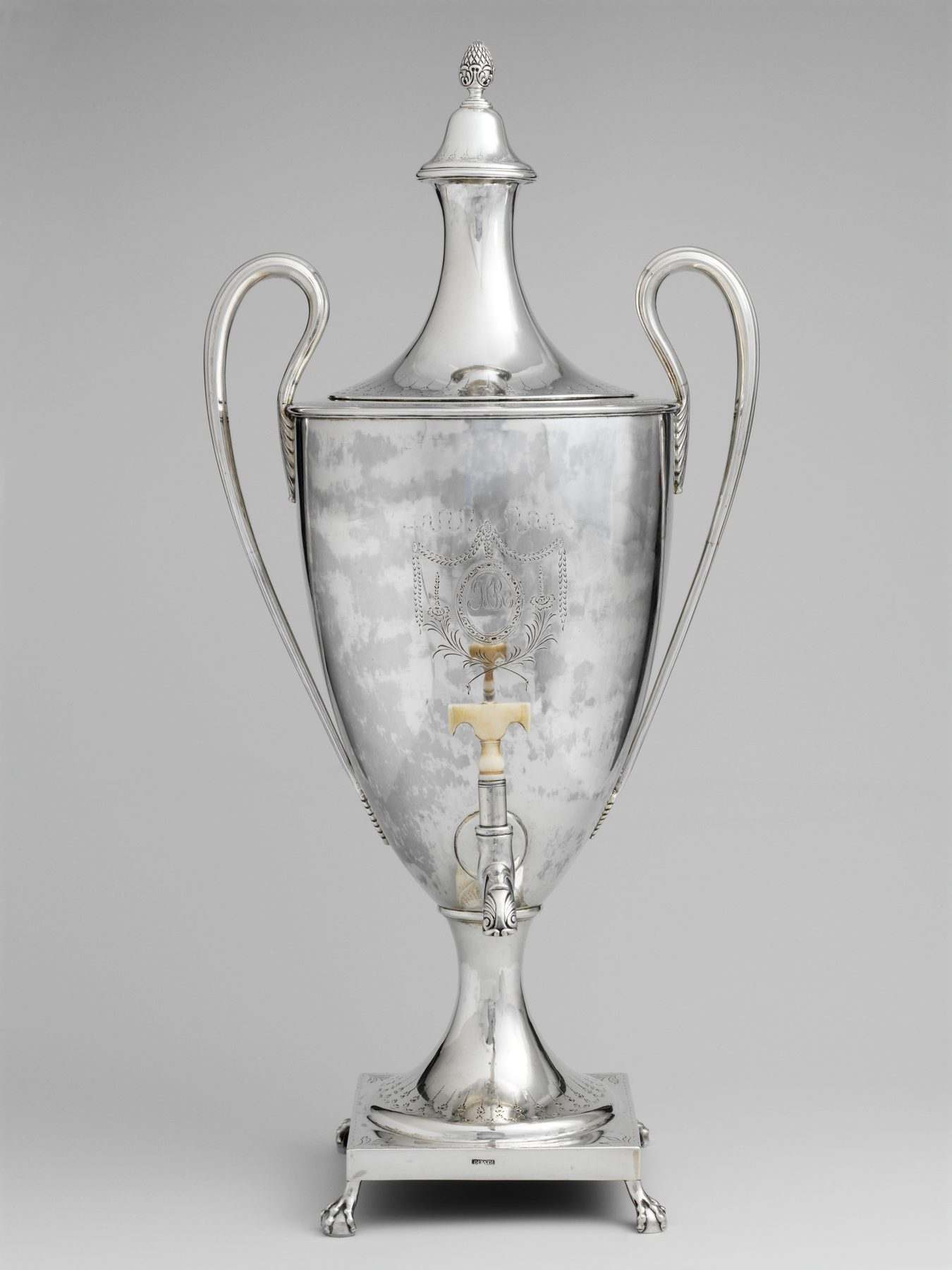 Silver tea urn by Paul Revere, 1791